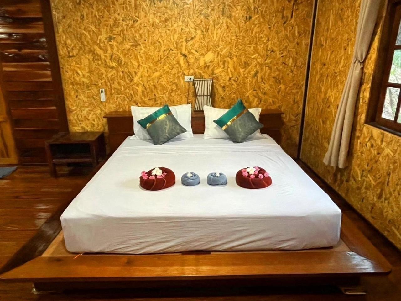 Koh Jum Home Stay Εξωτερικό φωτογραφία